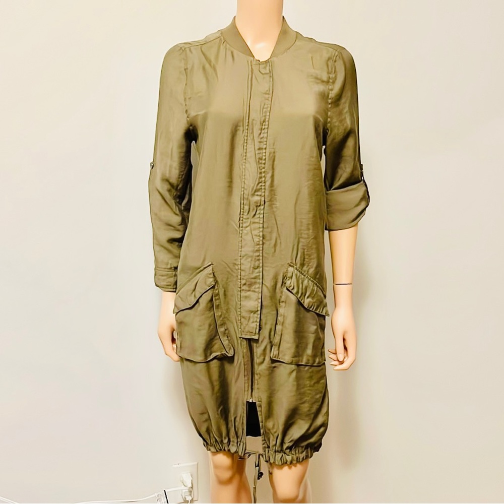 Among Equals Army Green Buttoned & Zipper Closure, Roll Up Sleeve Dress Size 10